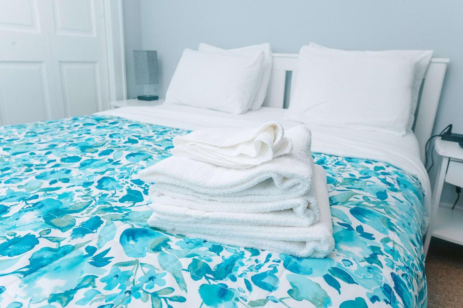 Apartment Monopoly - Prime-location - Walkable - Sleeps 6